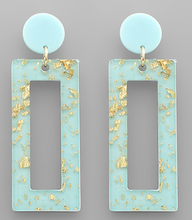 Load image into Gallery viewer, Gold Flake Rectangle Earrings